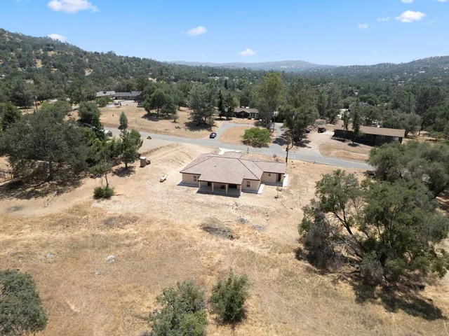 $549,000 | 31007 Revis Road, Coarsegold, CA 93614