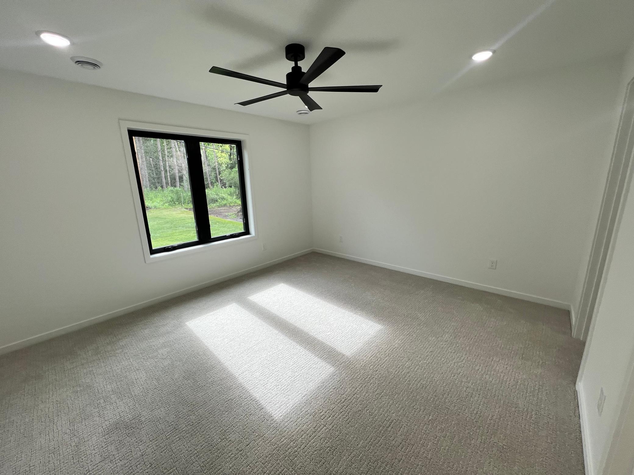 1426 Sunrise Avenue Southeast Rochester, MN 55904 - Photo 28 of 35