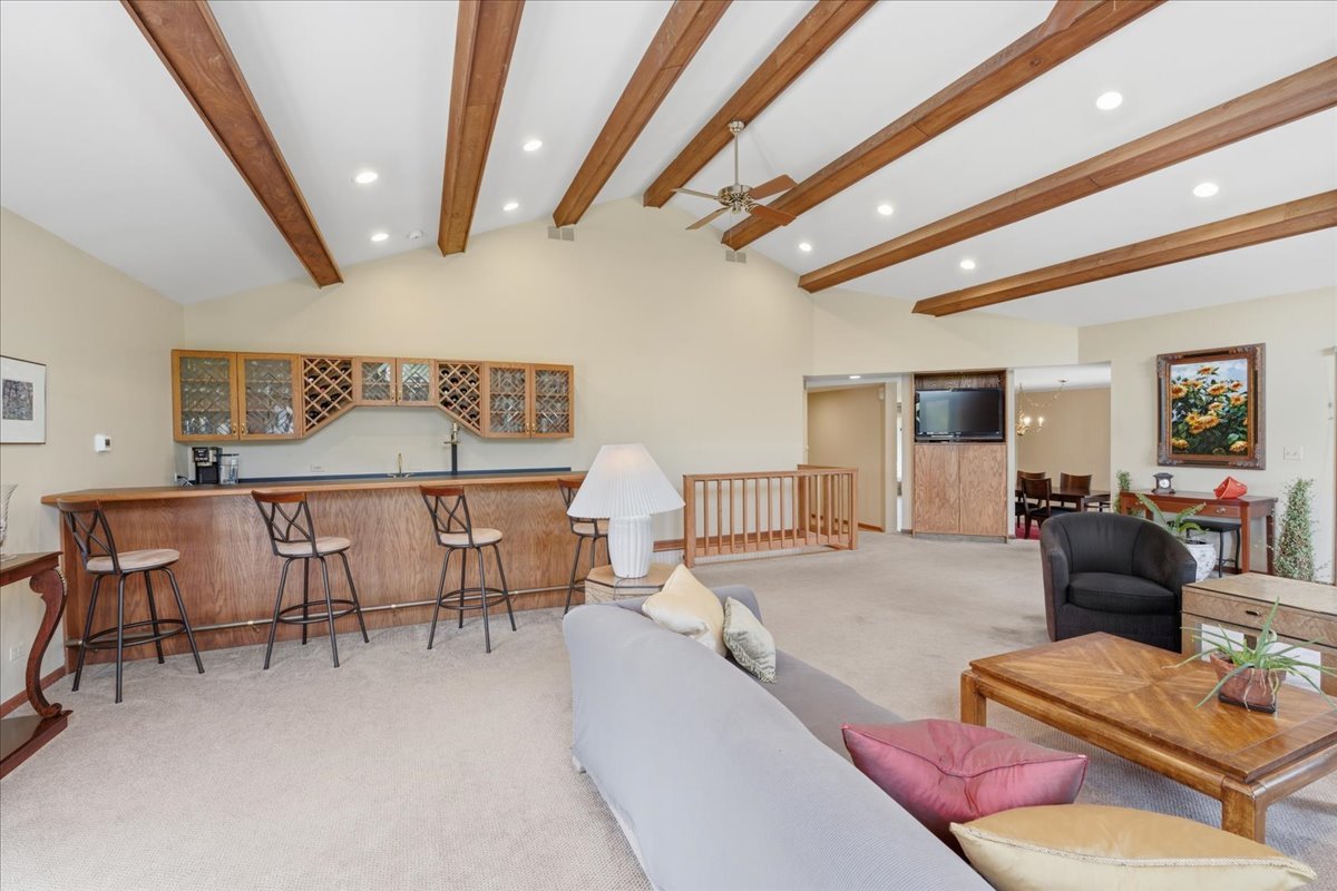 520 Merri Oaks Road Barrington Hills, IL 60010 - Photo 14 of 43 a living room with furniture and wooden floor