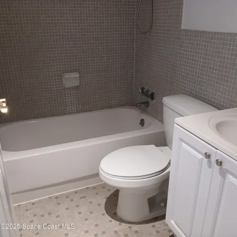 $1,450 | 250 North Banana River Drive, Unit A8, Merritt Island, FL 32952