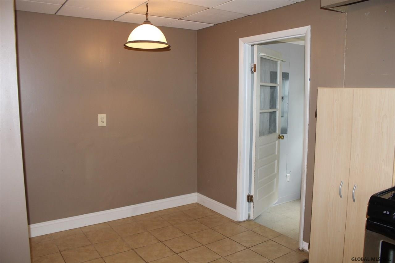 514 Chiswell Road Schenectady, NY 12304 - Photo 15 of 23 Photo 15