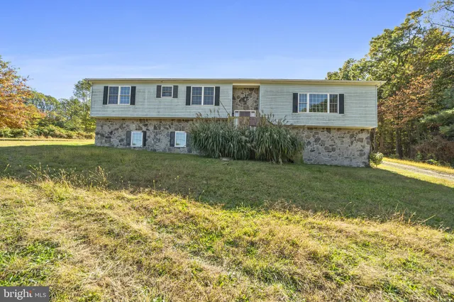 $360,000 | 225 Pine Ridge Road, Aspers, PA 17304