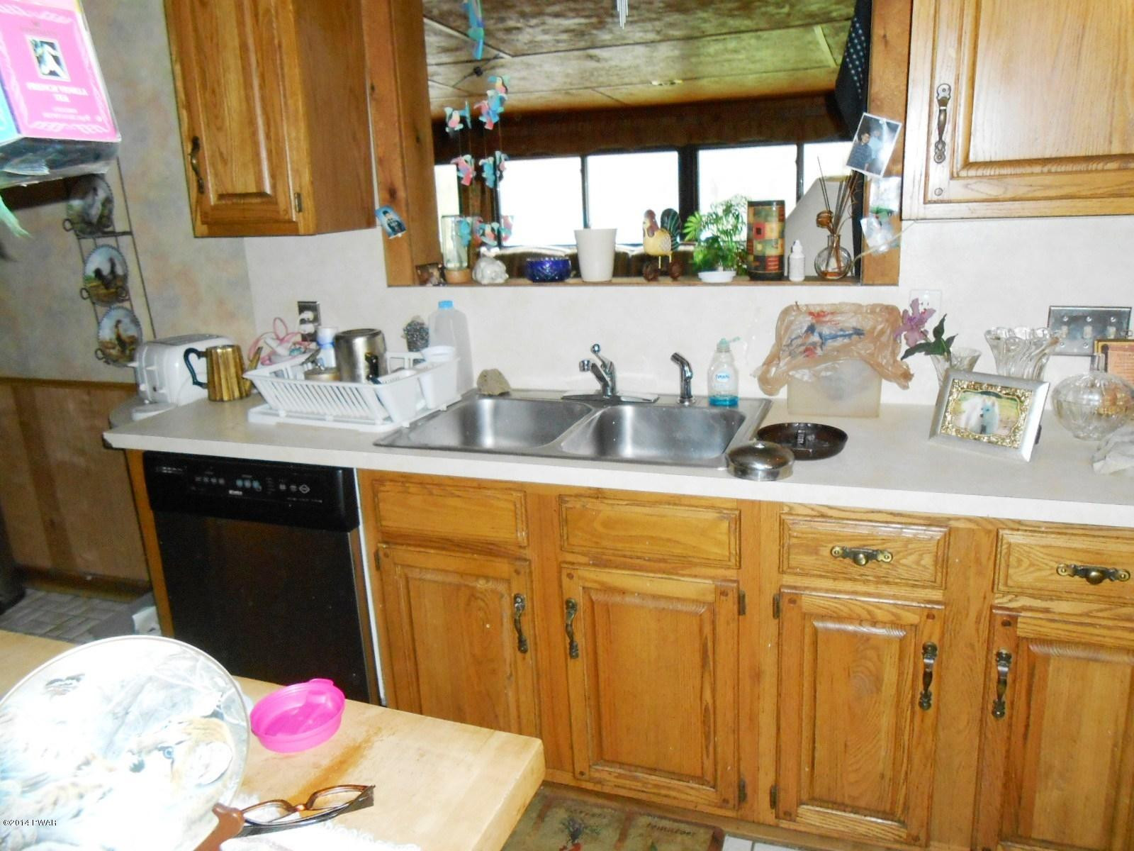 331 Rt 590 Greeley, PA 18425 - Photo 11 of 26