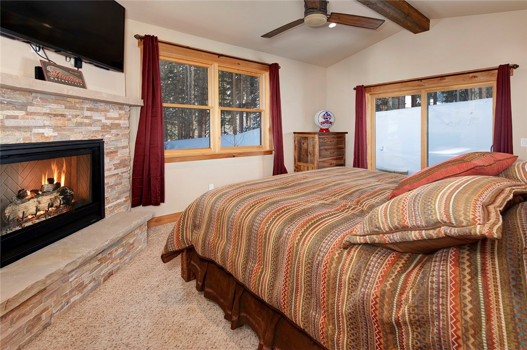 864 Independence Road, Unit 2A Keystone, CO 80435 - Photo 16 of 31 Gallery Image 16