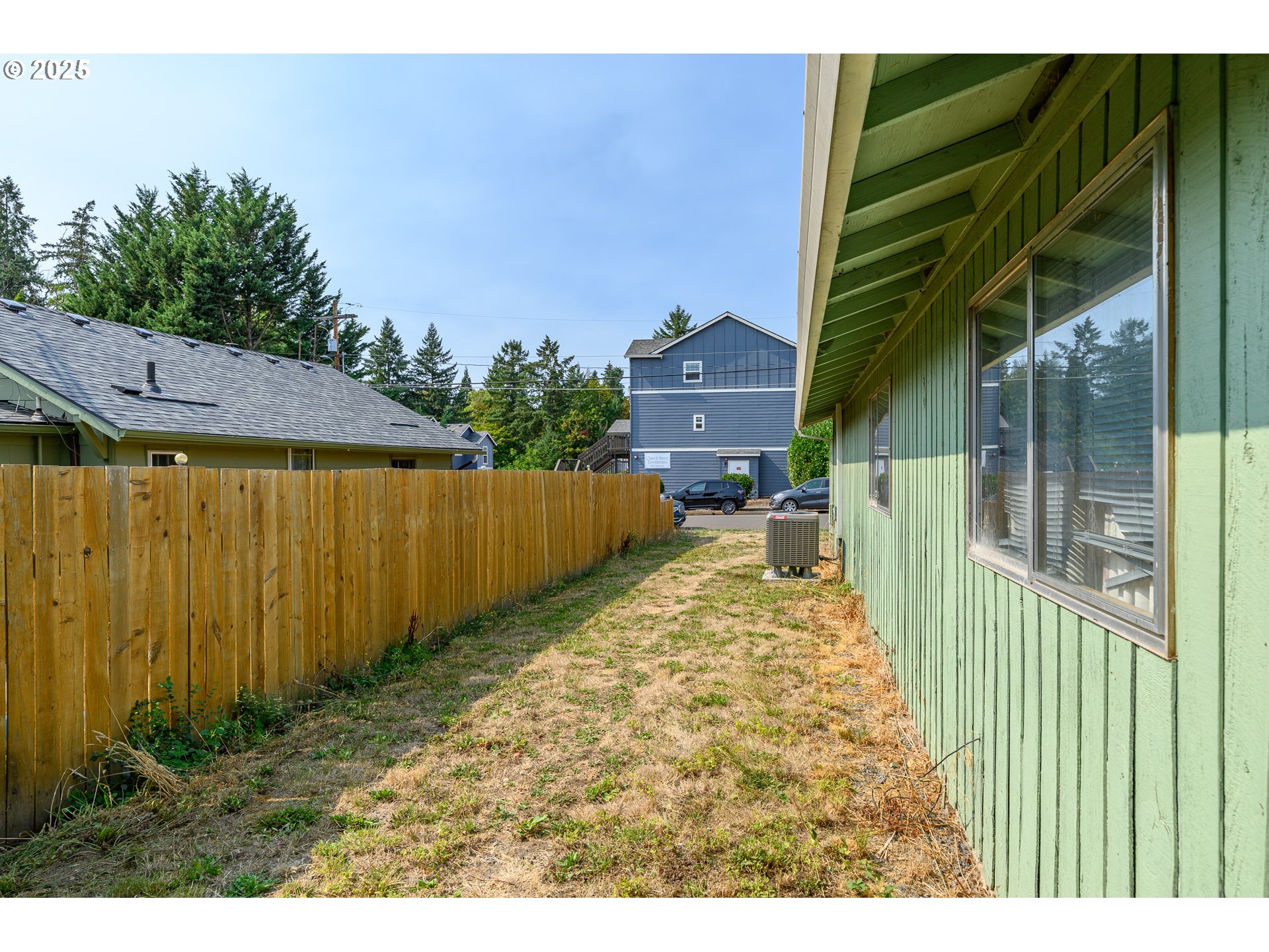 210 South Church Street Newberg, OR 97132 - Photo 20 of 34 a view of a backyard