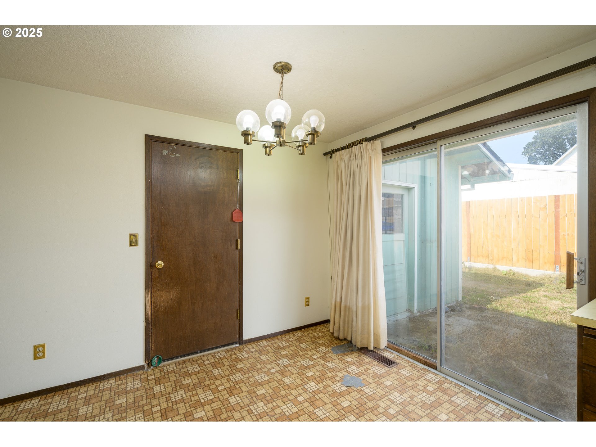 210 South Church Street Newberg, OR 97132 - Photo 6 of 34