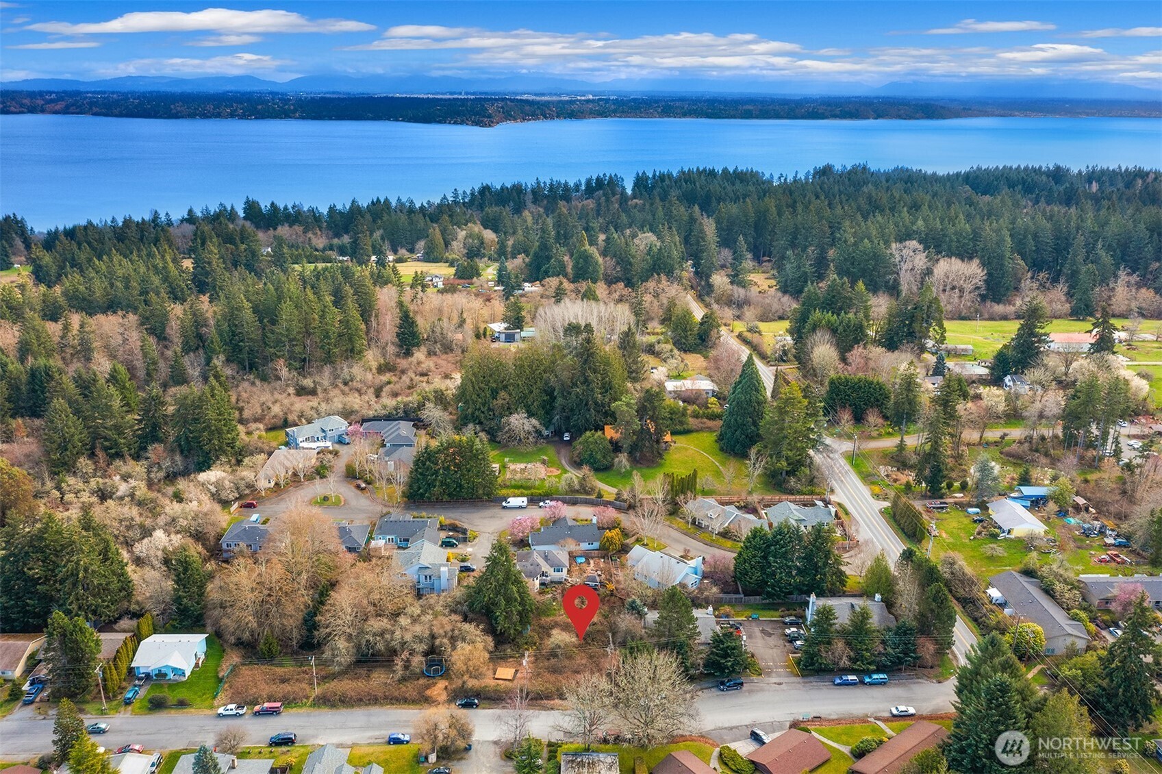 175 96th Place Southwest Vashon, WA 98070 - Photo 7 of 7 Gallery Image 7