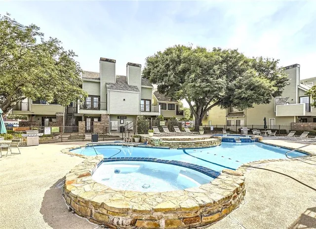 $169,400 | 3117 Sondra Drive, Unit 208, Fort Worth, TX 76107