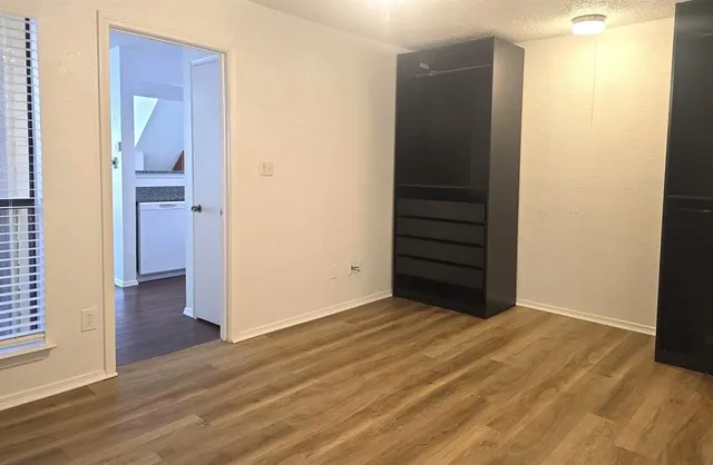 $169,400 | 3117 Sondra Drive, Unit 208, Fort Worth, TX 76107