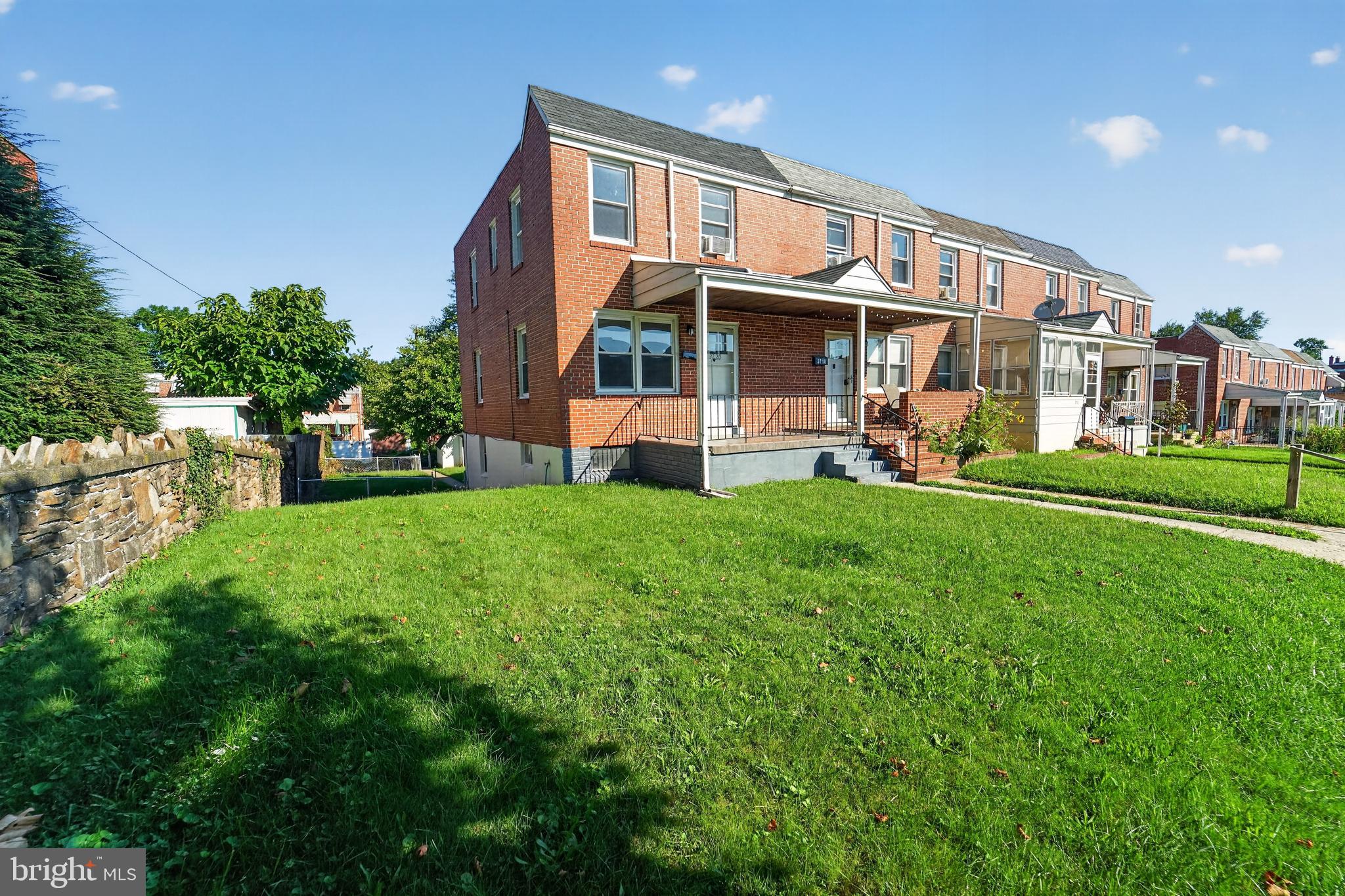 3720 Greenvale Road Baltimore, MD 21229 - Photo 1 of 28 Gallery Image 1