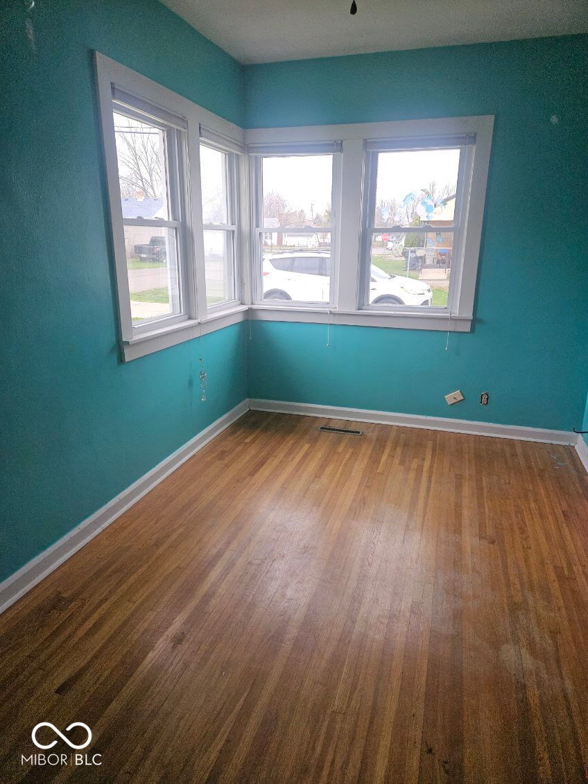 30 West 39th Street Anderson, IN 46013 - Photo 9 of 11