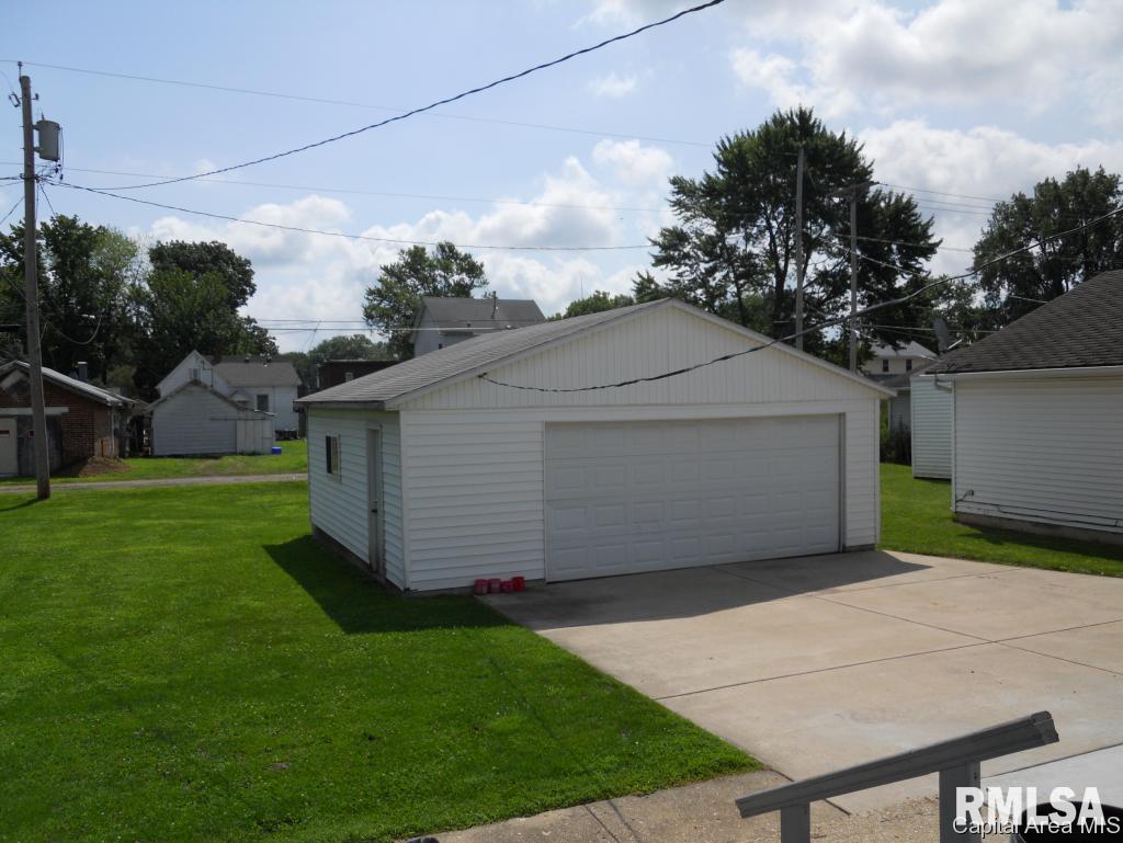 908 North 19th Street Springfield, IL 62702 - Photo 8 of 11