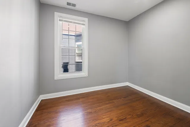 $2,300 | 4251 North Lawndale Avenue, Unit 2, Chicago, IL 60618