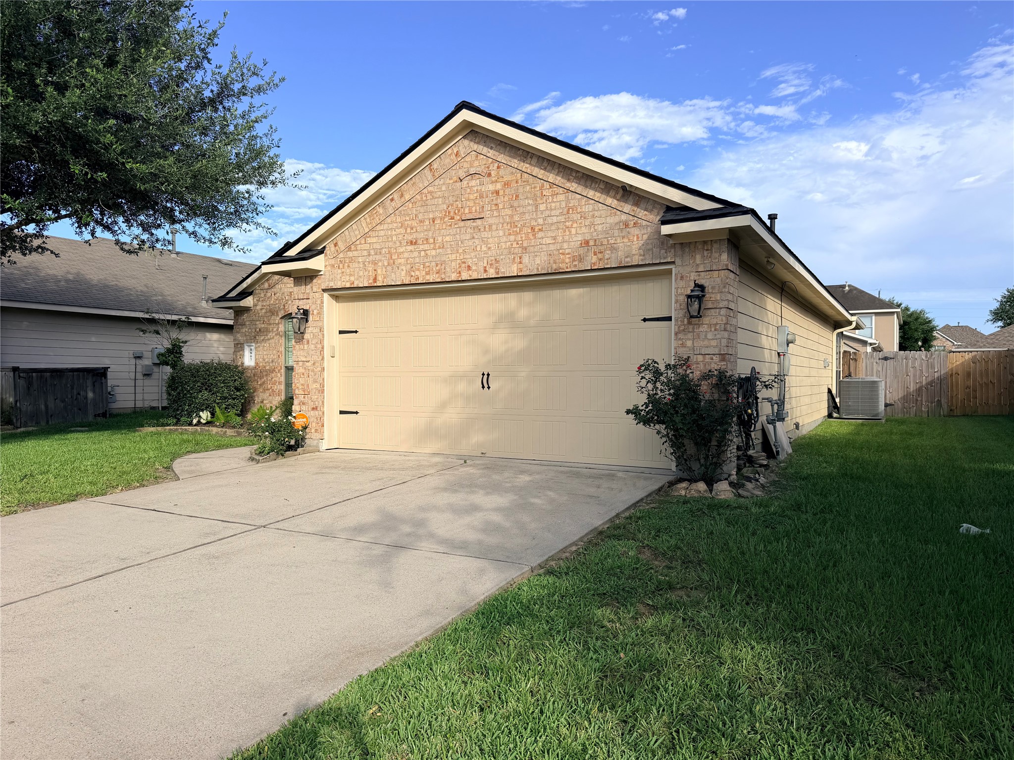 1807 Emerson Ridge Drive Spring, TX 77388 - Photo 4 of 28