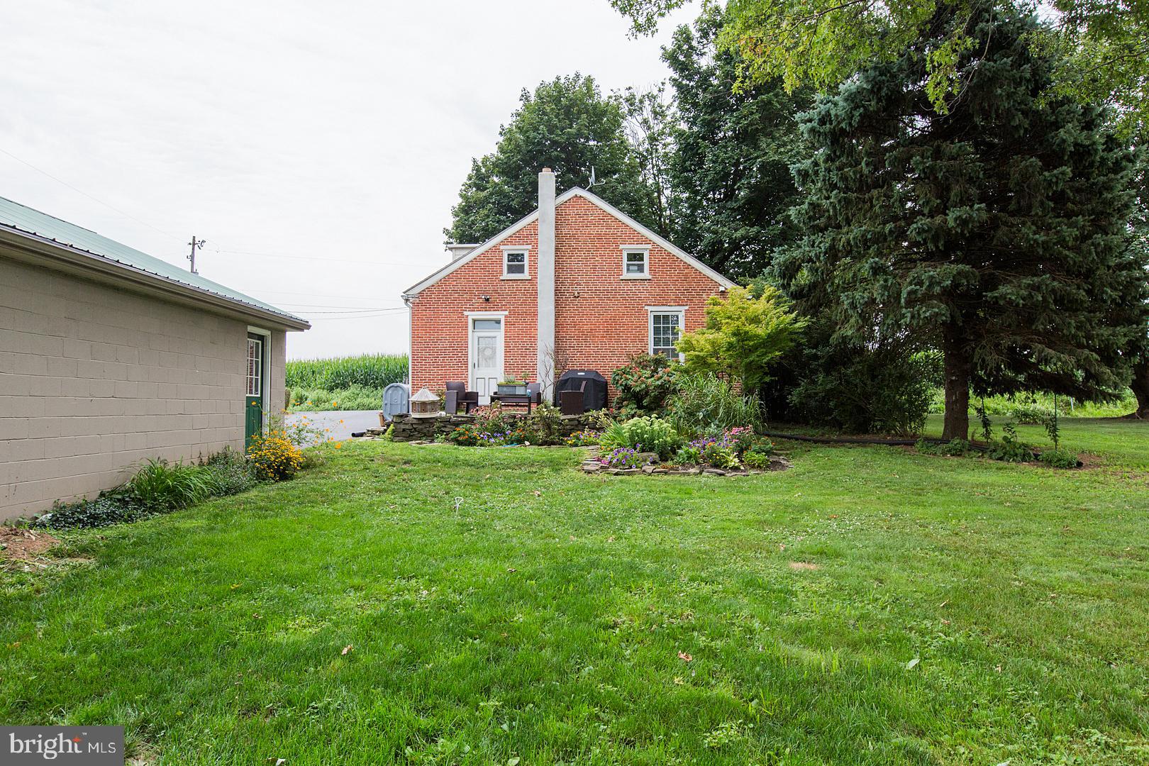 317 West Meadow Valley Road Lititz, PA 17543 - Photo 50 of 59 a front view of house with garden