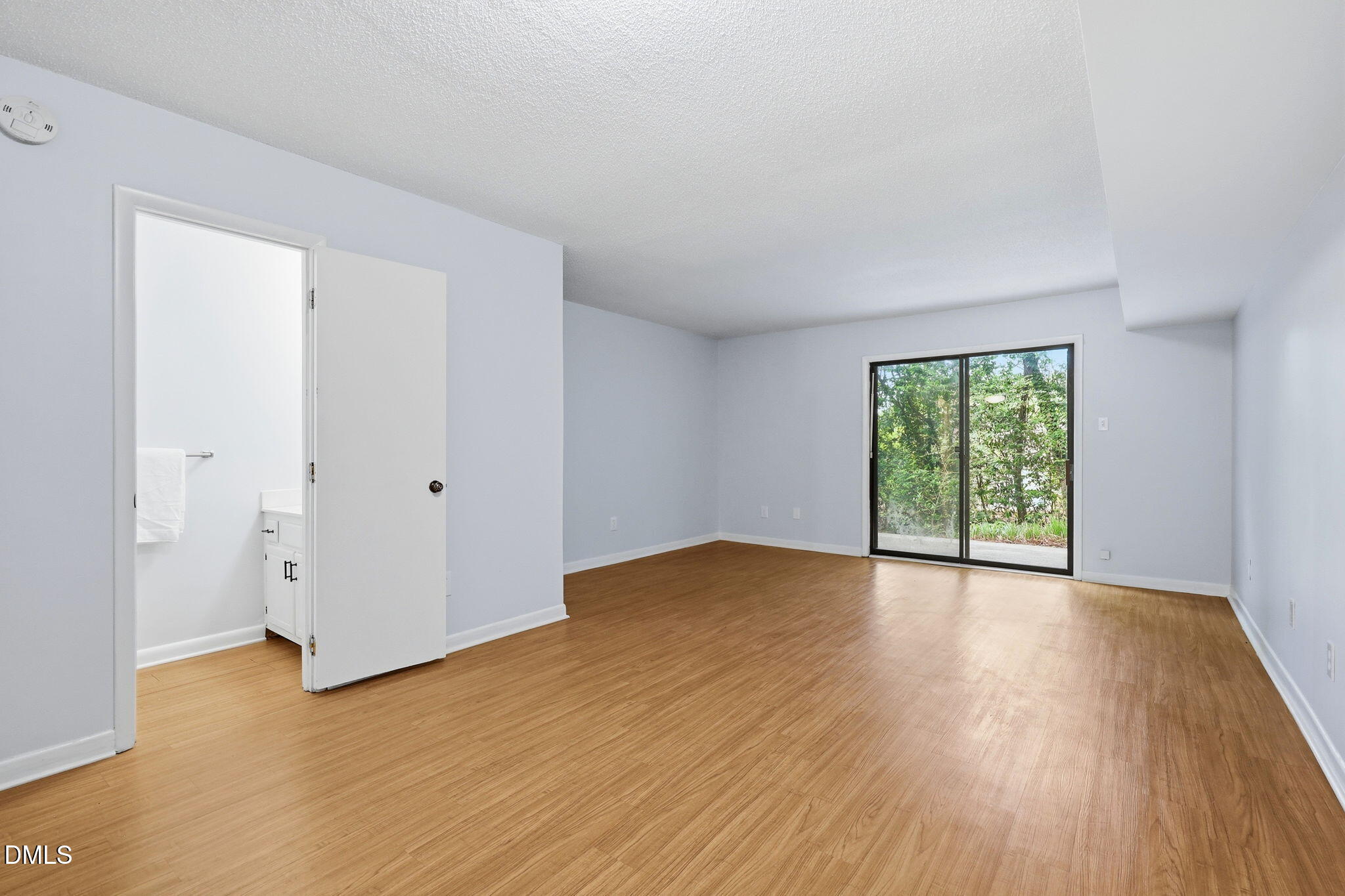 2104 Spring Forest Road Raleigh, NC 27615 - Photo 11 of 30 23-web-or-mls-IMG_3399