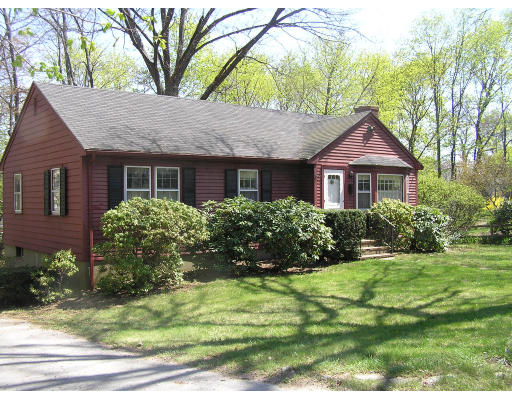 21 County Road Reading, MA 01867 - Photo 1 of 8 Gallery Image 1