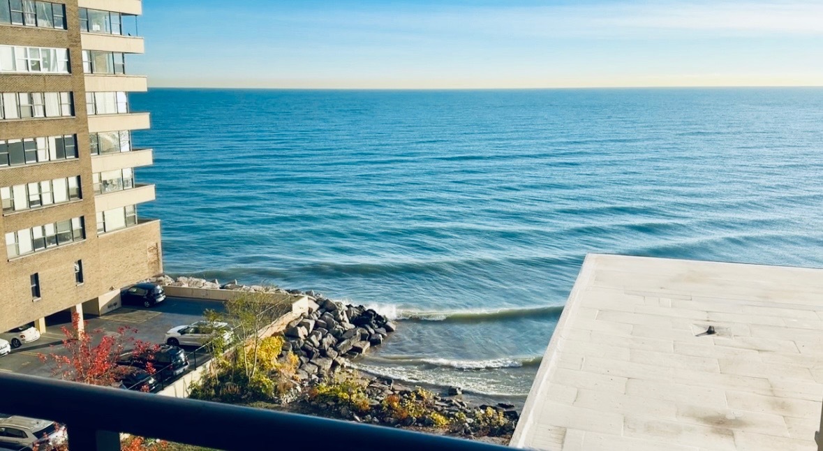 6147 North Sheridan Road, Unit 7A Chicago, IL 60660 - Photo 14 of 14 a view of outdoor space with seating