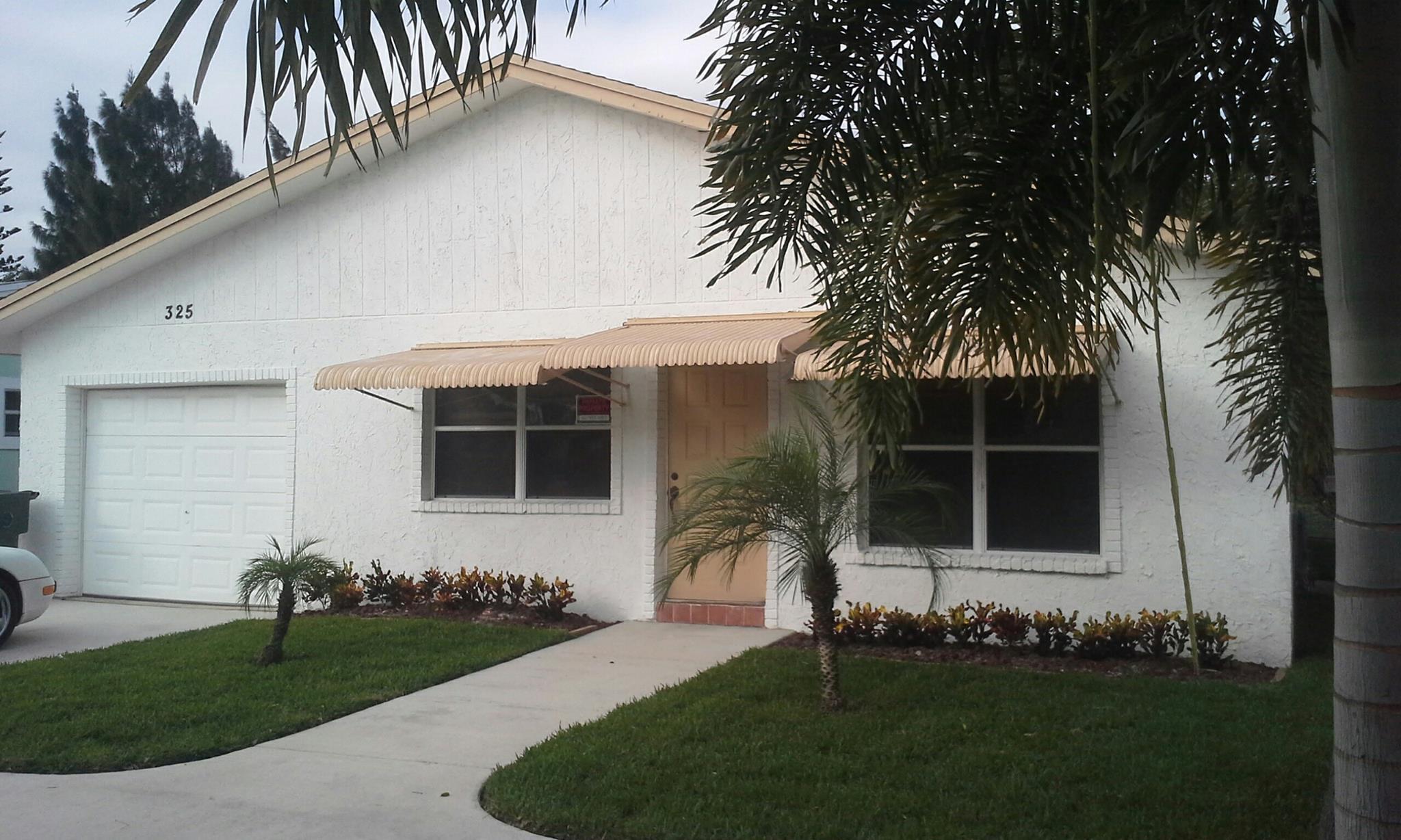 325 Glouchester Street Boca Raton, FL 33487 - Photo 1 of 16 Exterior Front