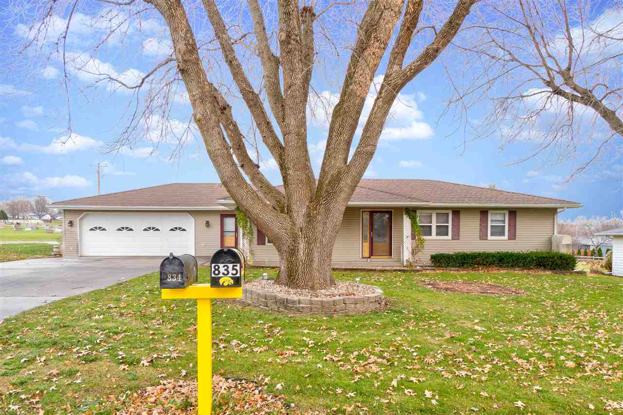 834 4th Street Kalona, IA 52247 - Photo 2 of 37 Gallery Image 2