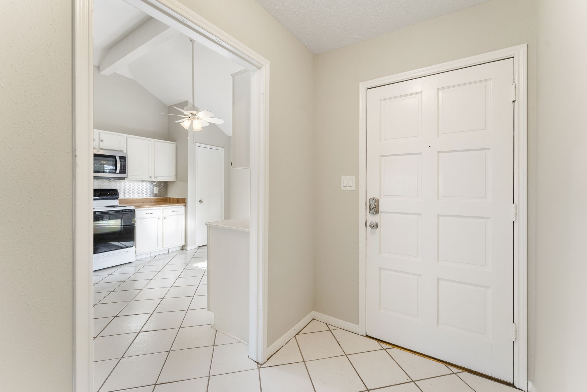5114 Aberton Lane Spring, TX 77379 - Photo 10 of 31 a view of a kitchen with wooden floor