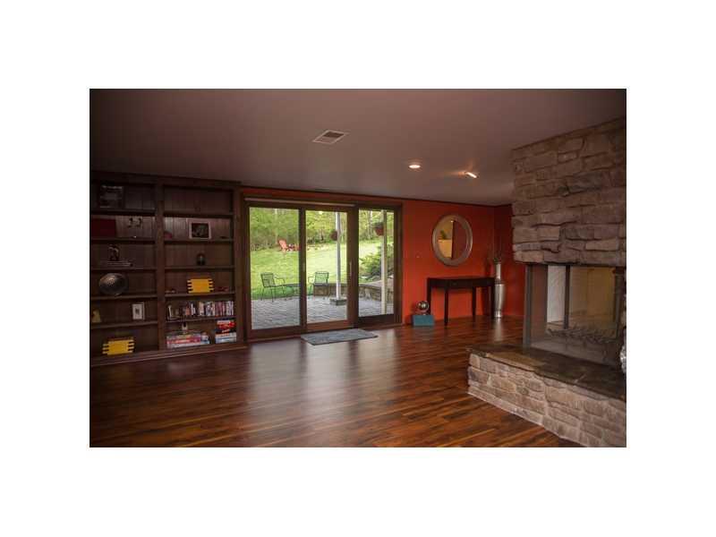 6902 Sargent Road Indianapolis, IN 46256 - Photo 16 of 23 Gallery Image 16