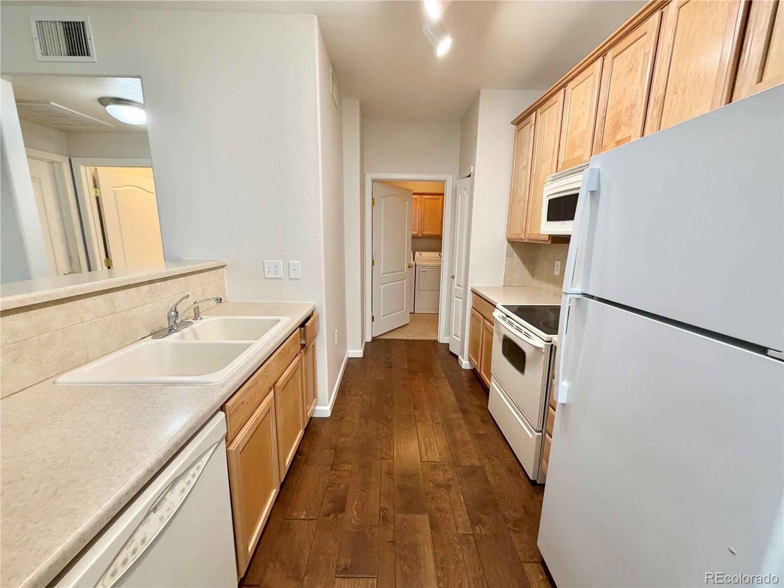 10290 West 55th Lane, Unit 4 Arvada, CO 80002 - Photo 3 of 12