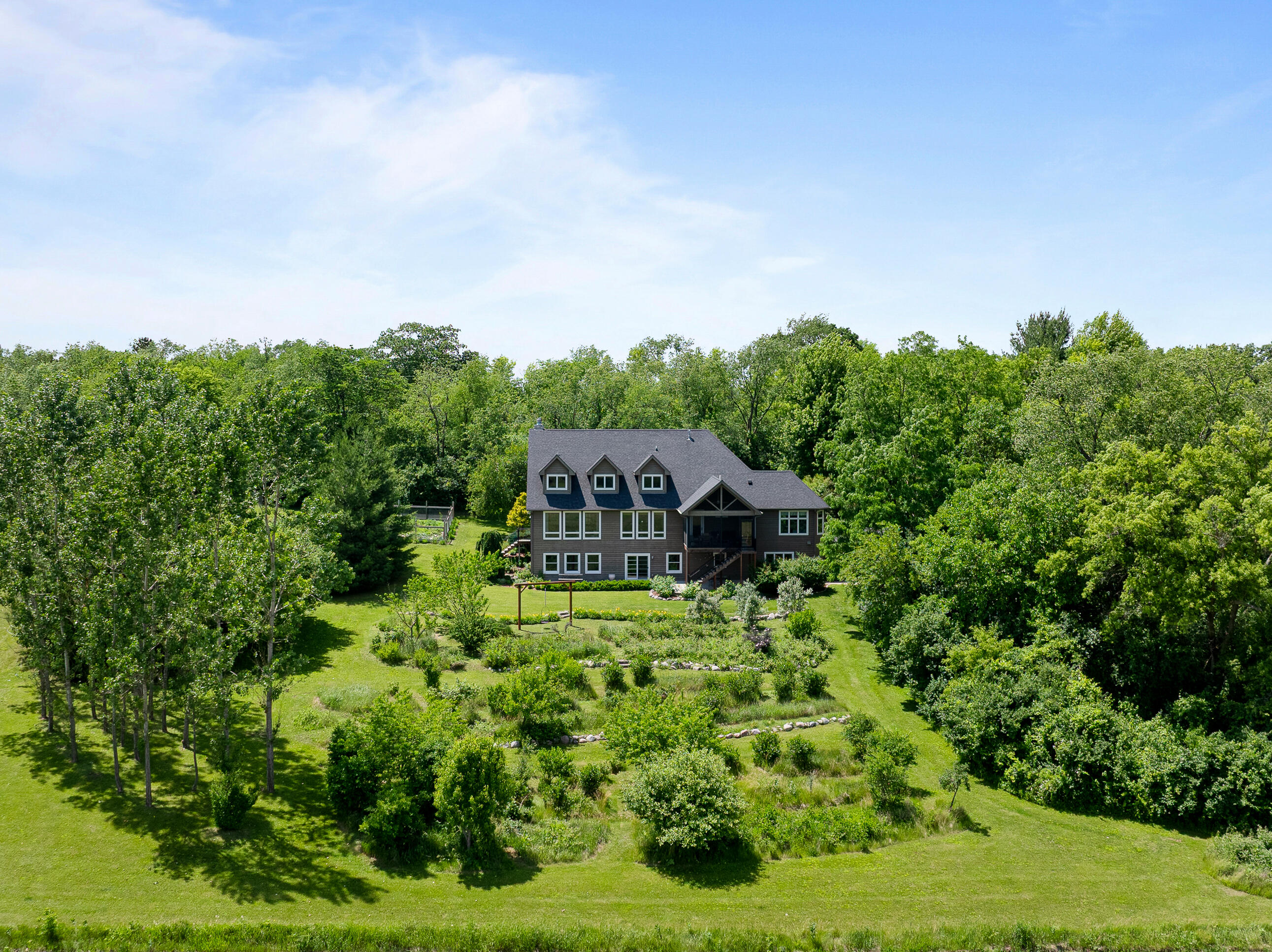 2.5 Acres in Lyons