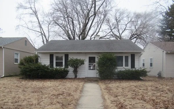 $209,900 | 347 Park Drive, Joliet, IL 60436