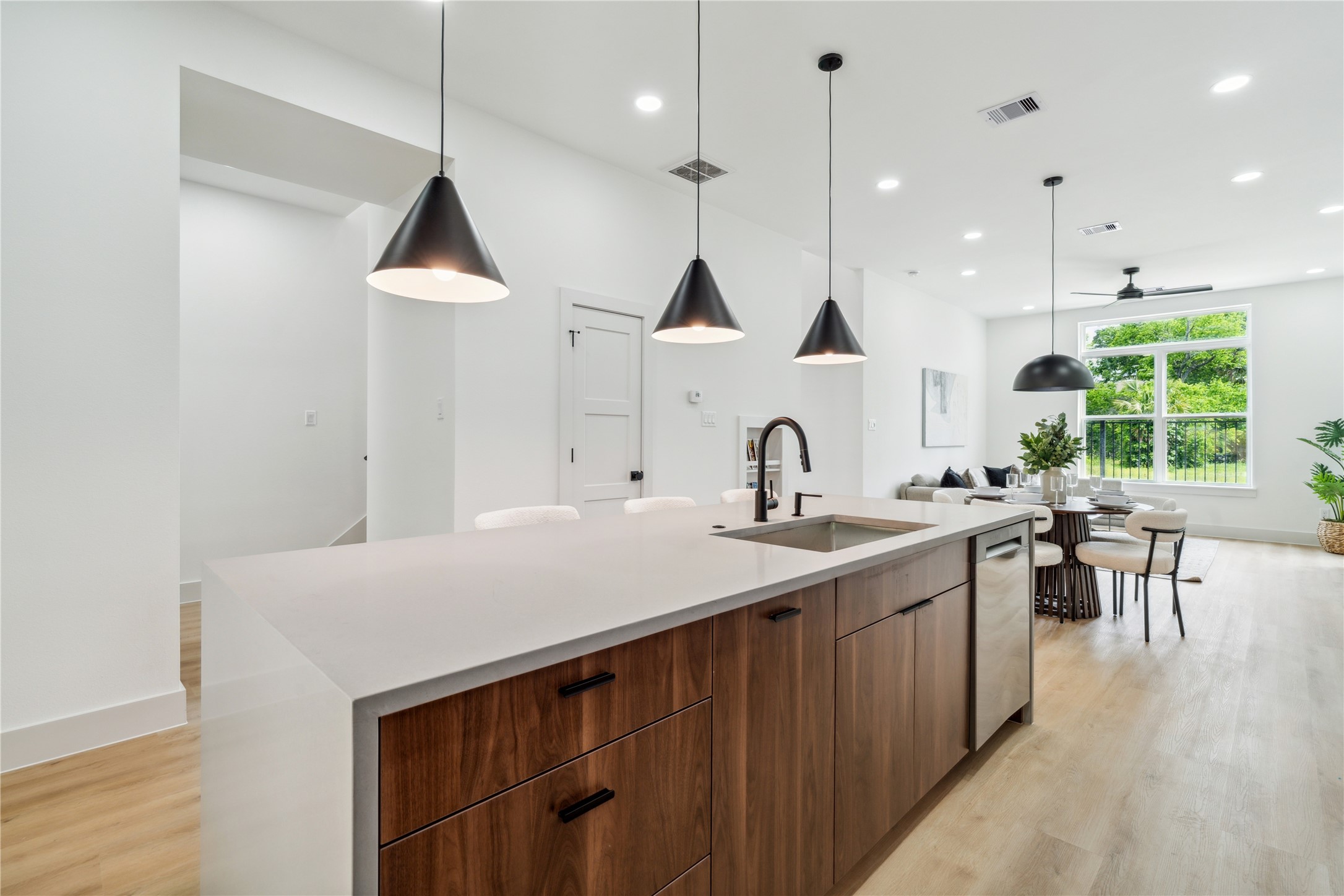 3415 Stonewall Street Houston, TX 77020 - Photo 18 of 50 From the waterfall island to the custom millwork, every line in this home is intentionally designed to enhance flow, function, and everyday experience.