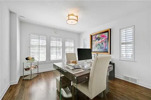 $1,250,000 | 444 Lakeshore Drive West, Lake Quivira, KS 66217