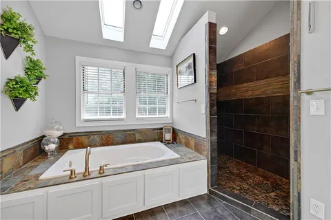 $1,250,000 | 444 Lakeshore Drive West, Lake Quivira, KS 66217