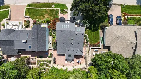 $1,250,000 | 444 Lakeshore Drive West, Lake Quivira, KS 66217