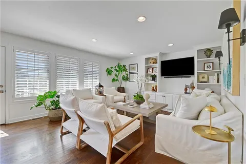 $1,250,000 | 444 Lakeshore Drive West, Lake Quivira, KS 66217