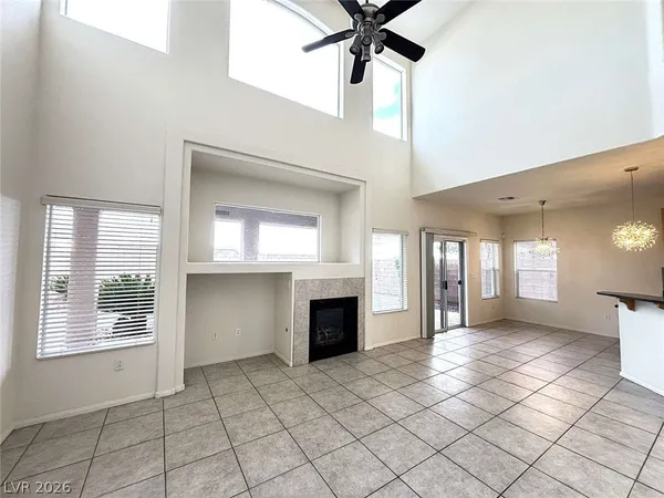 $3,895 | 460 Crocus Hill Street, Las Vegas, NV 89138