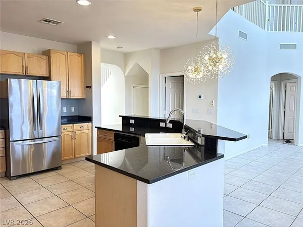 $3,895 | 460 Crocus Hill Street, Las Vegas, NV 89138