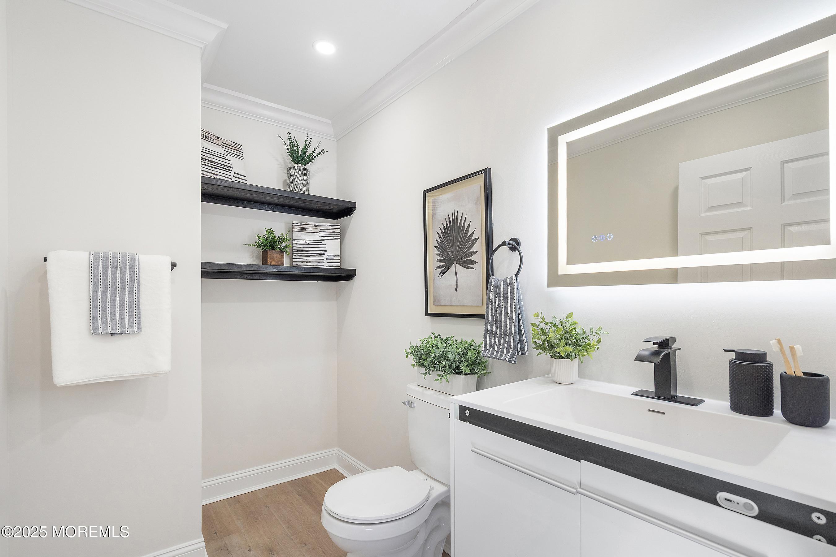 28 Tulip Court Howell, NJ 07731 - Photo 11 of 25 WhatsApp Image 2025-12-15 at 19.32.49 (5