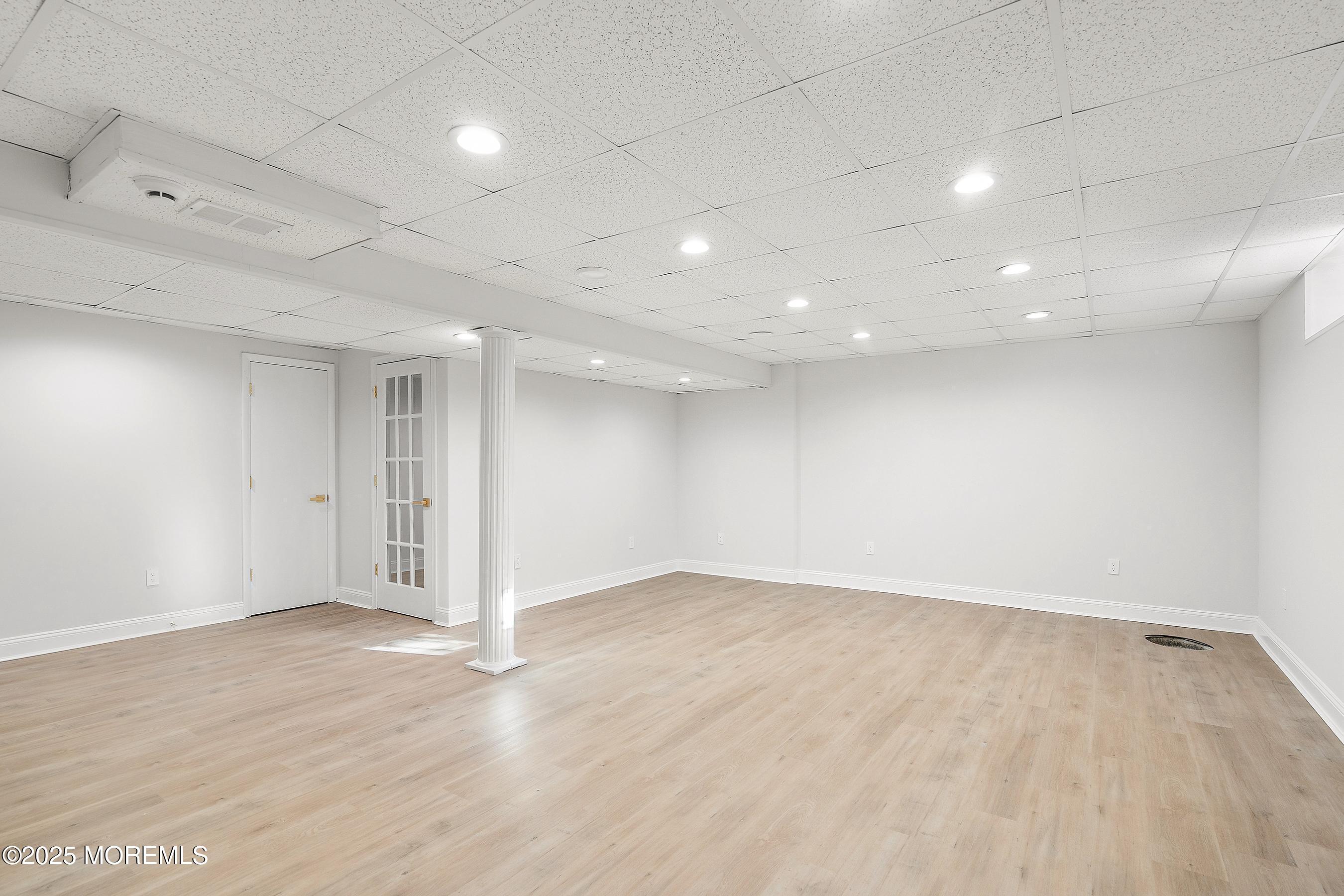 28 Tulip Court Howell, NJ 07731 - Photo 21 of 25 WhatsApp Image 2025-12-15 at 19.32.51 (8