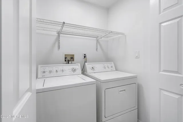 $648,000 | 28 Tulip Court, Howell, NJ 07731