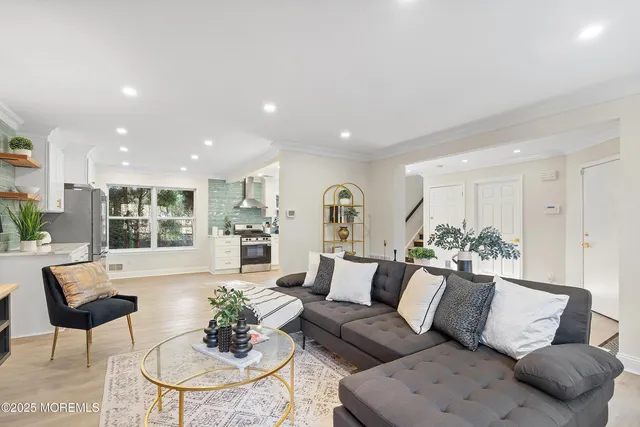 $648,000 | 28 Tulip Court, Howell, NJ 07731