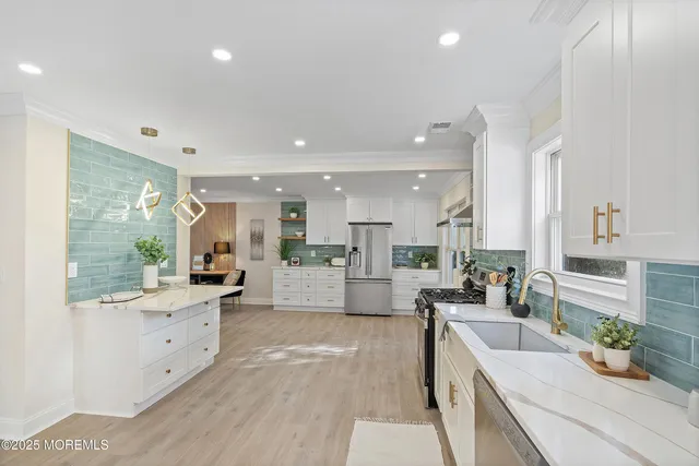 $648,000 | 28 Tulip Court, Howell, NJ 07731