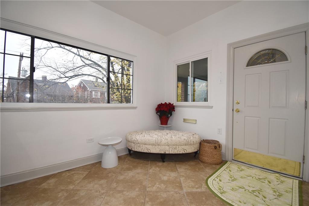 25 Ralston Place Pittsburgh, PA 15216 - Photo 3 of 30 Gallery Image 3