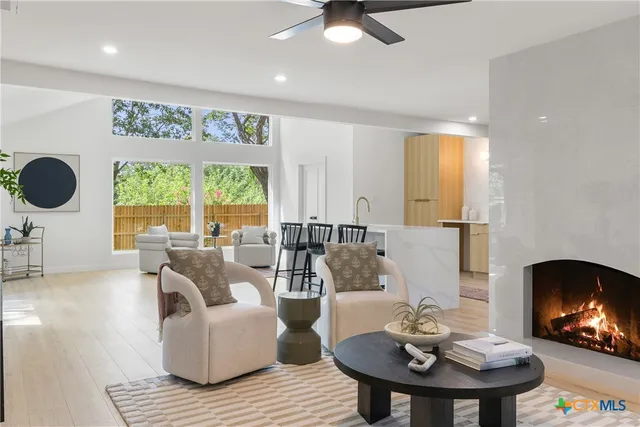 $675,000 | 6809 Willamette Drive, Austin, TX 78723