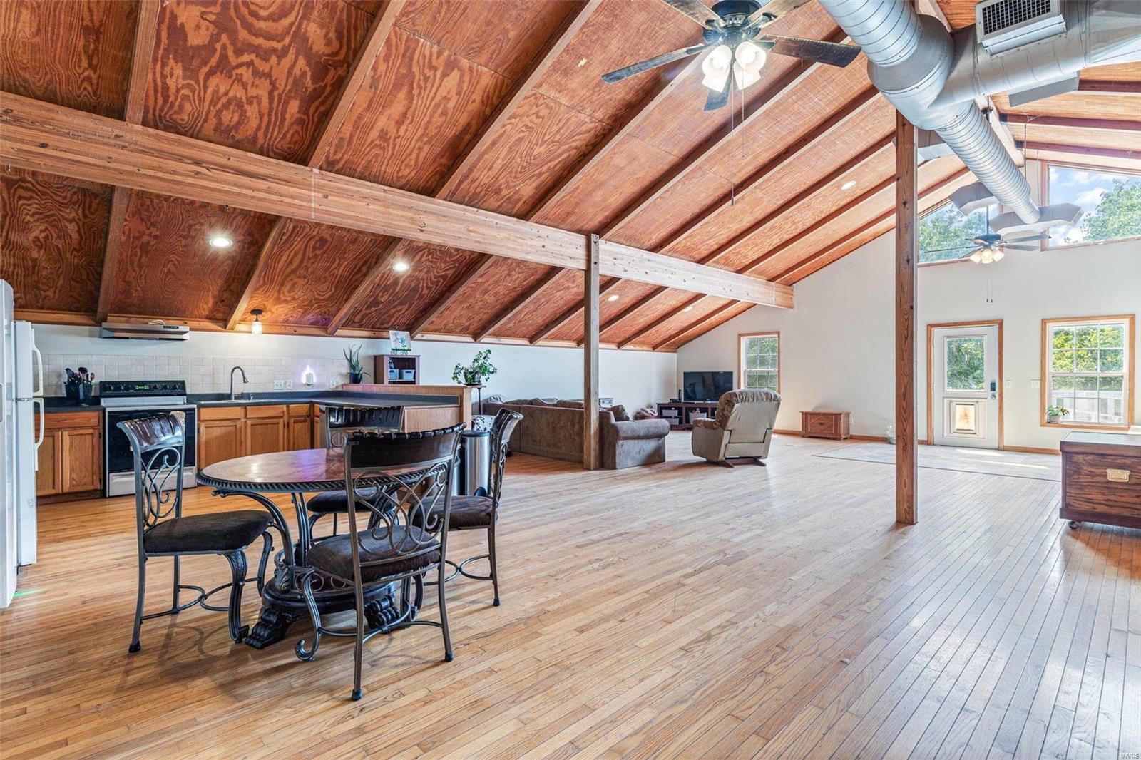 97 Hogs Head Drive Troy, MO 63379 - Photo 12 of 89