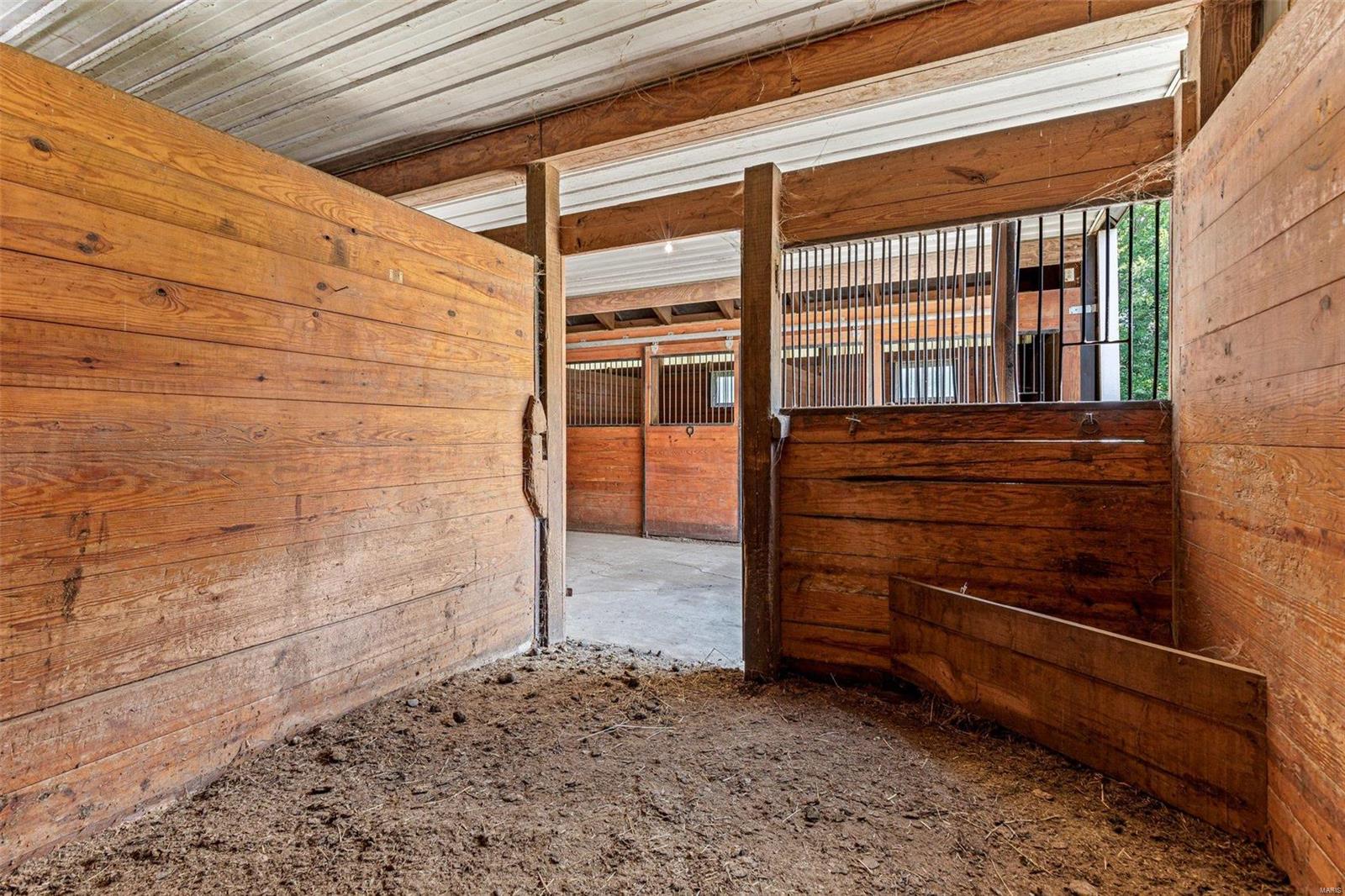 97 Hogs Head Drive Troy, MO 63379 - Photo 36 of 89