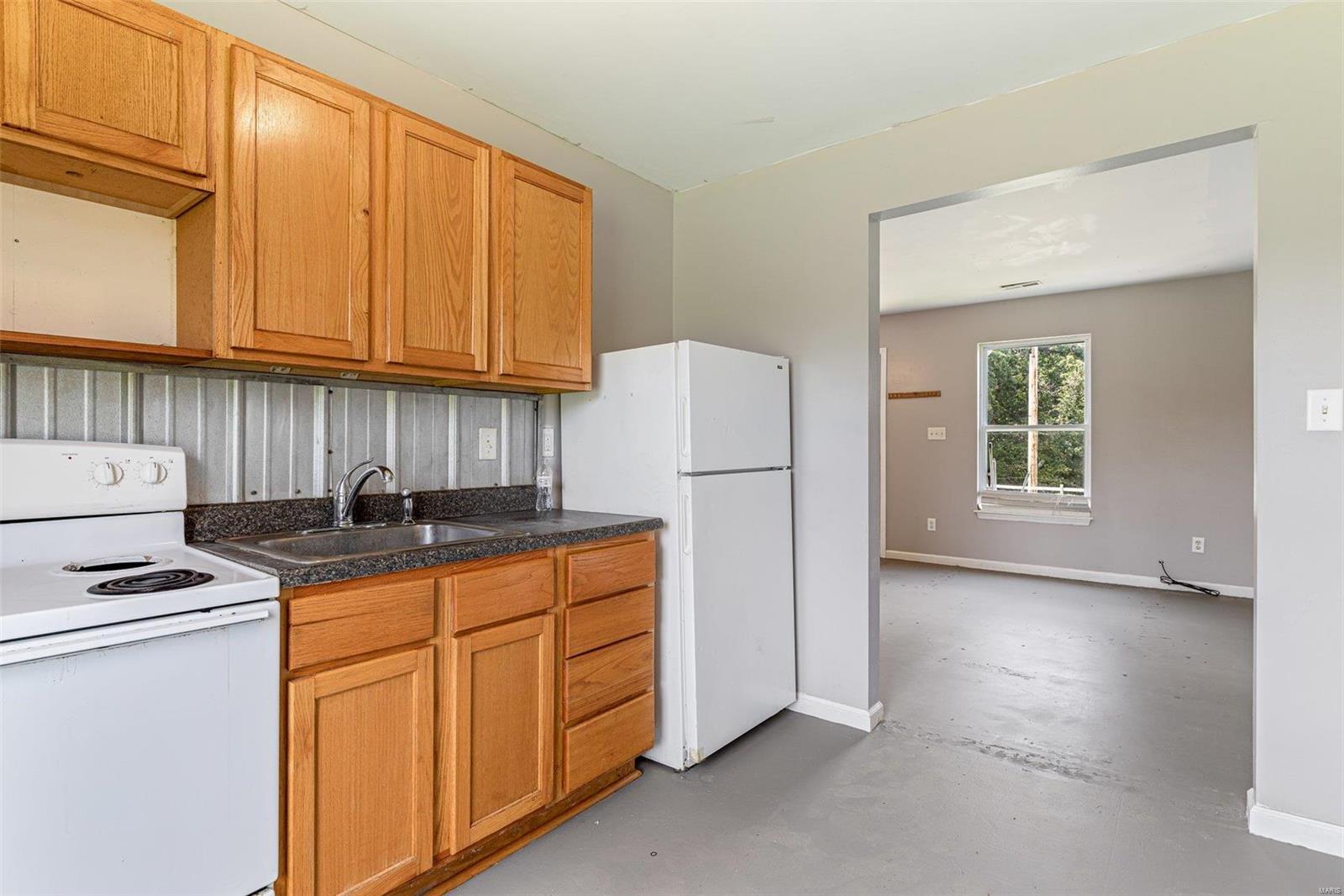 97 Hogs Head Drive Troy, MO 63379 - Photo 49 of 89