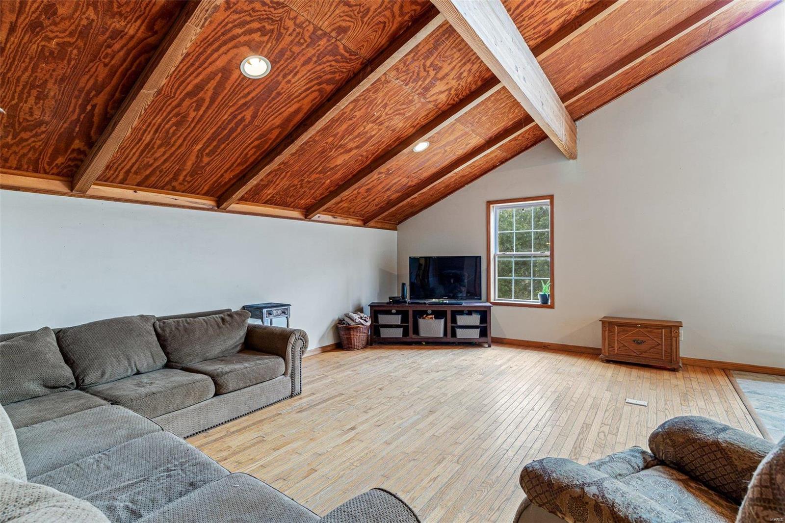 97 Hogs Head Drive Troy, MO 63379 - Photo 7 of 89