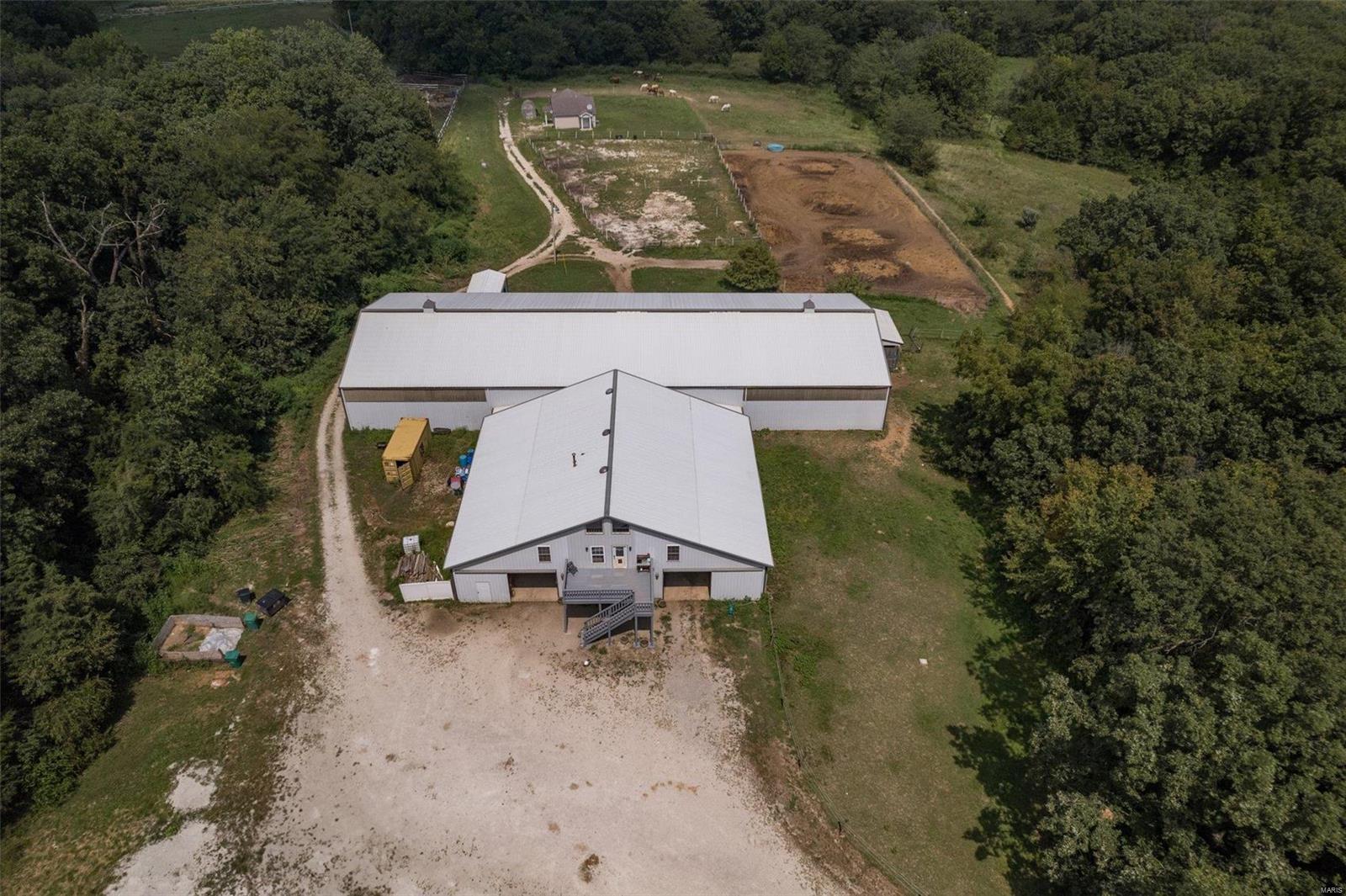 97 Hogs Head Drive Troy, MO 63379 - Photo 86 of 89