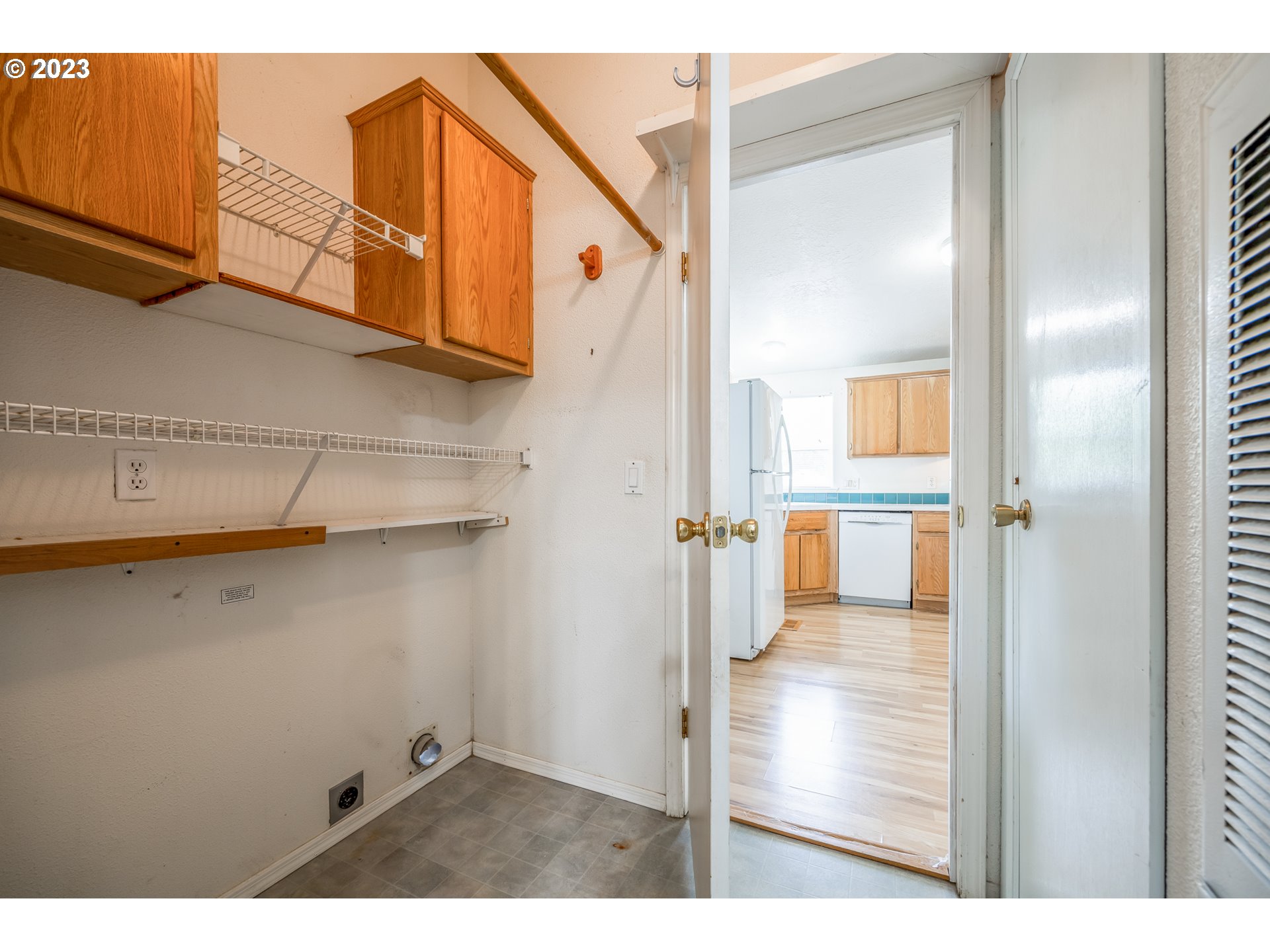 230 19th Street Springfield, OR 97477 - Photo 19 of 34