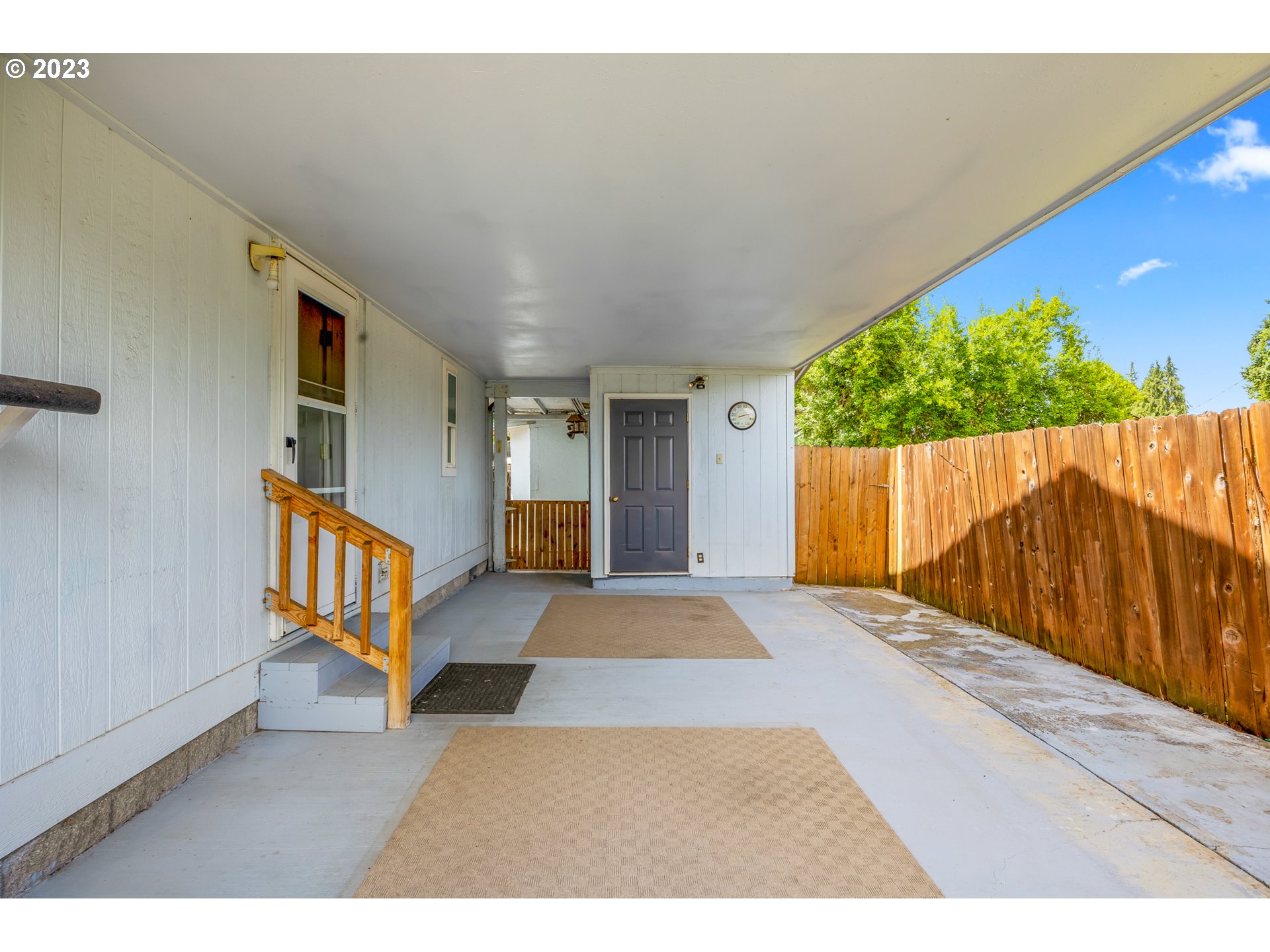 230 19th Street Springfield, OR 97477 - Photo 5 of 34 a view of front door